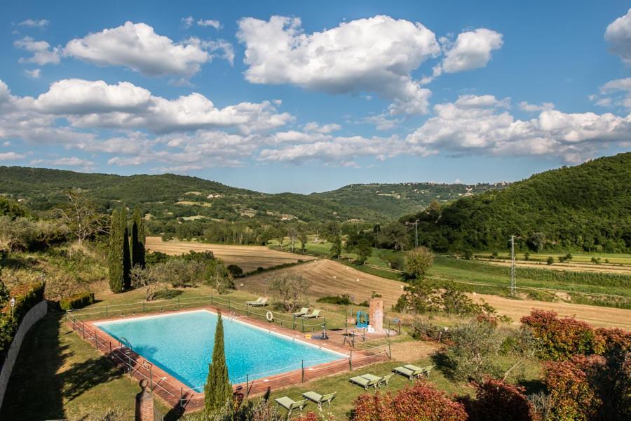 Il Colombaio Agriturismo Montegabbione Exteriör bild