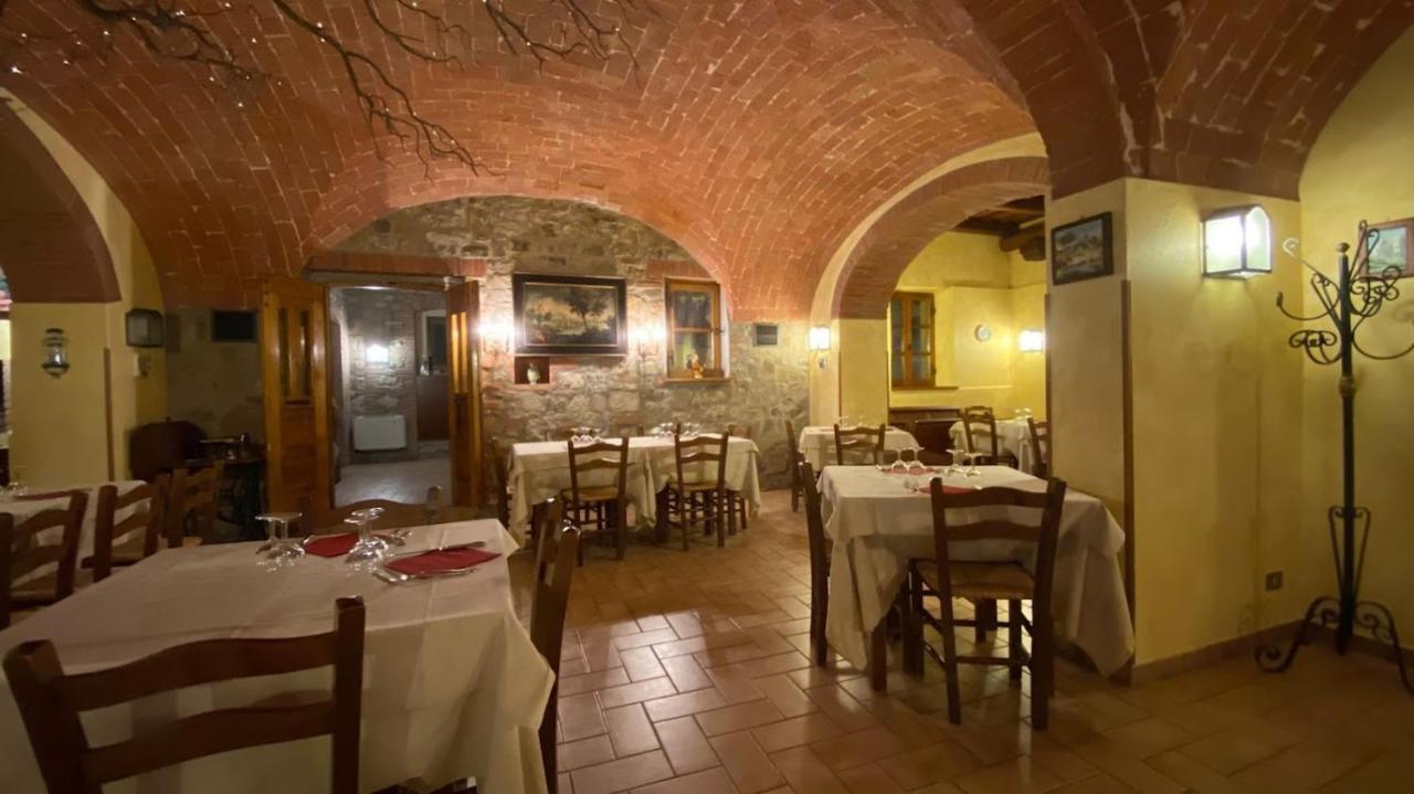 Il Colombaio Agriturismo Montegabbione Exteriör bild